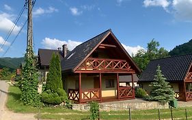 Domki nad Dunajcem
